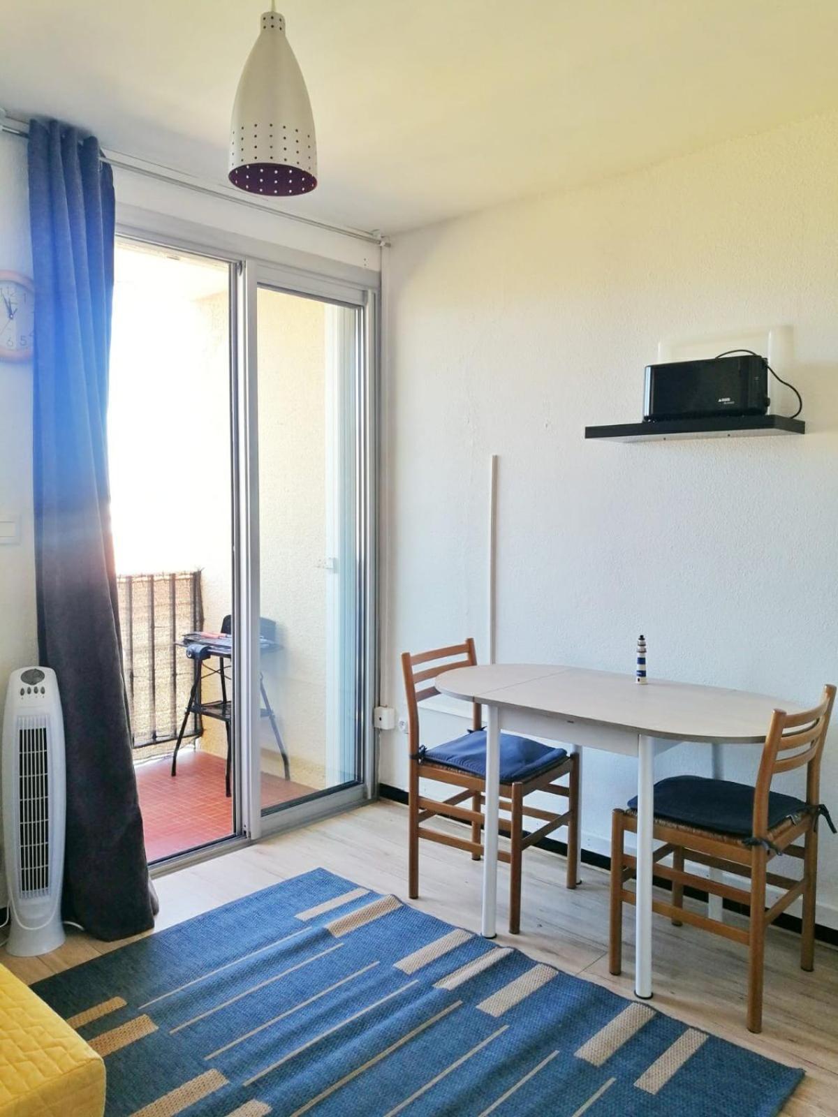 Agreable Studio 50M De La Plage Canet-en-Roussillon Exterior photo